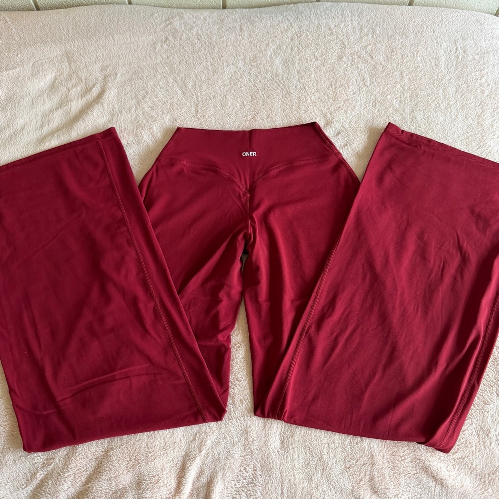 Oner Active Red Straight Leg SoftMotion Leggings